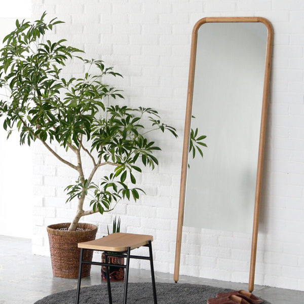 suk Stand Mirror, Wall Mounted, Solid Wood