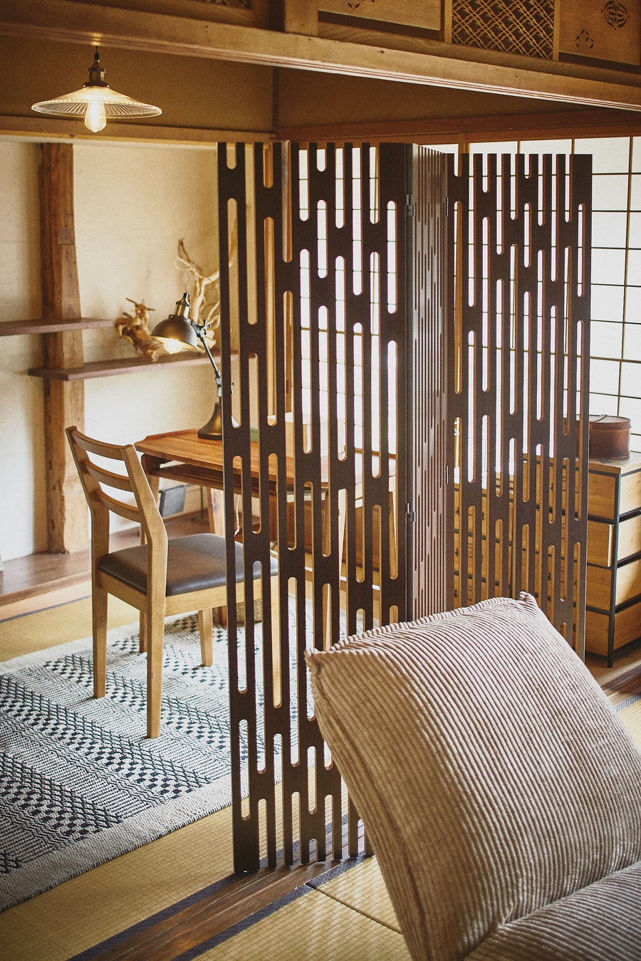 ヴァルト ダイニングチェア ブラウン