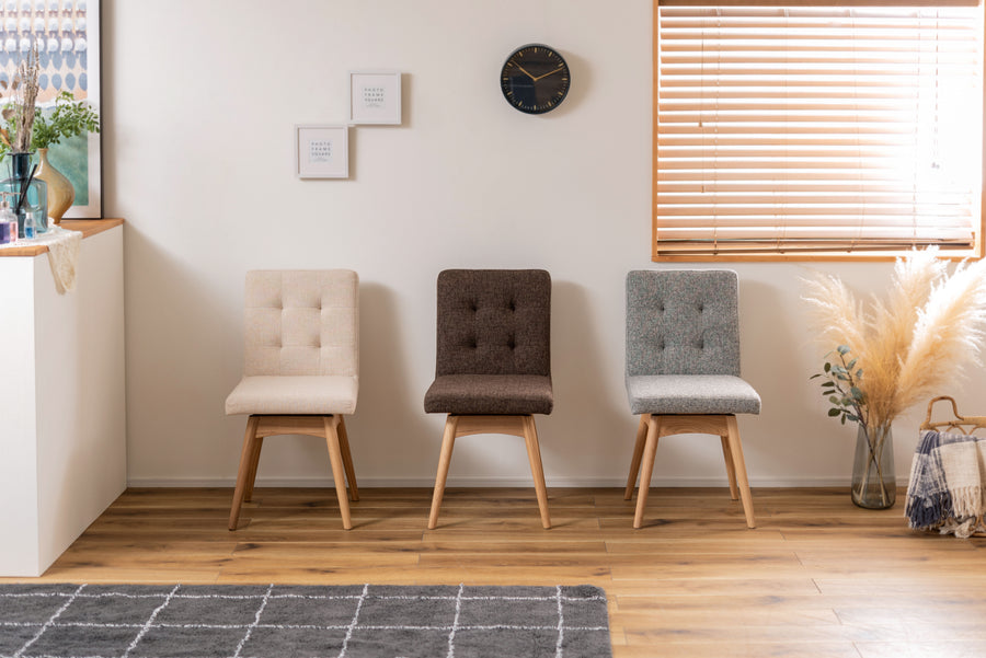 Swivel dining chair, ivory