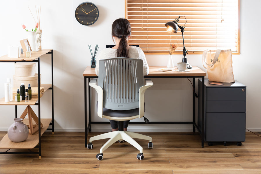 Cleco office chair, grey x white