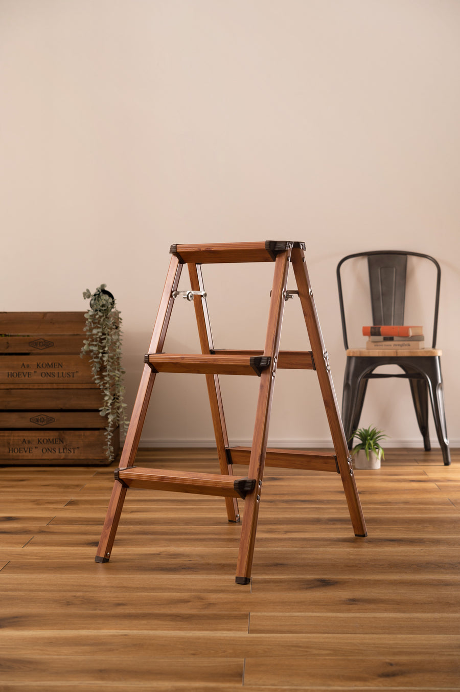 Step stool, 3 steps, brown