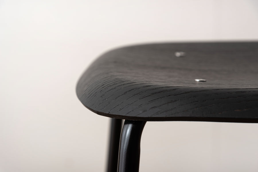 ハイスツール ブラック