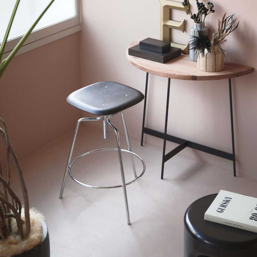 ハイスツール ブラック