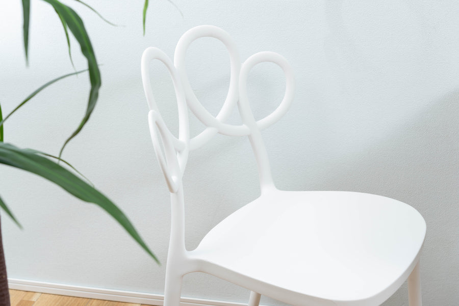 Parne Chair White