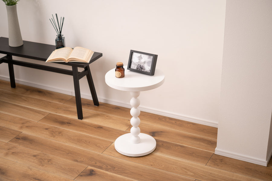 Sphere Side Table, White