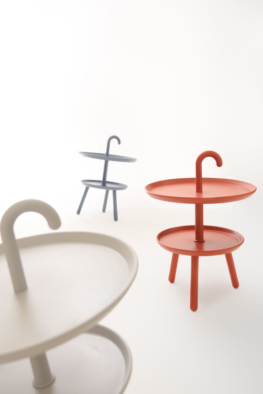 クッカ サイドテーブル グレー