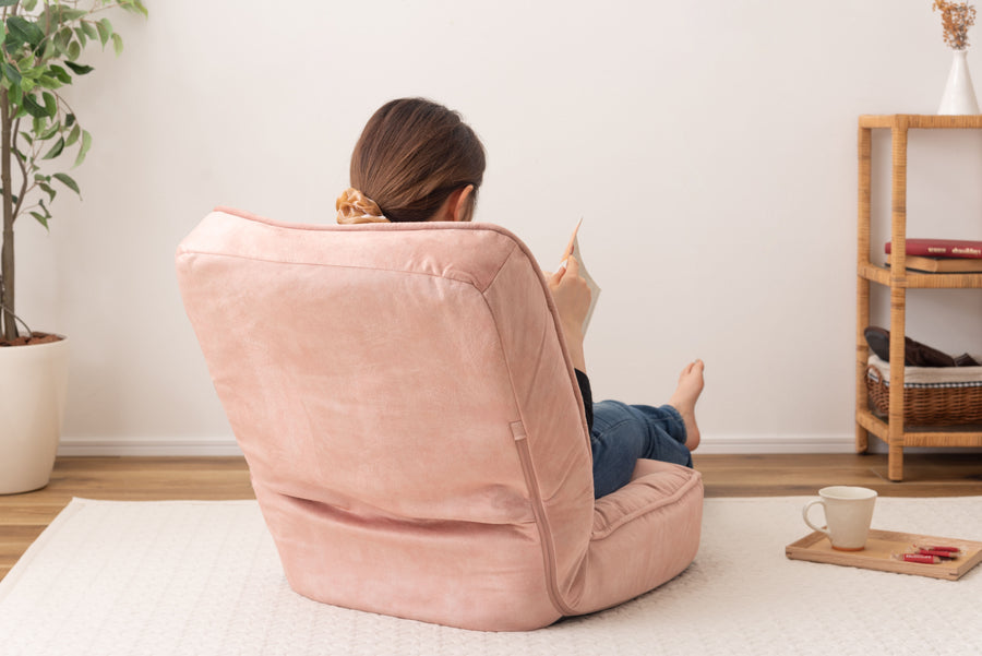 Floor chair light pink