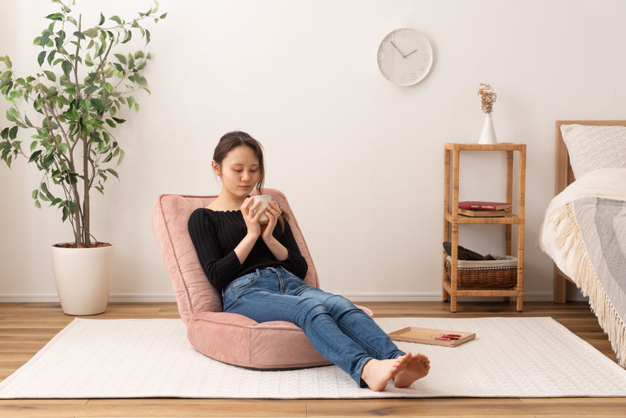 Floor chair light pink