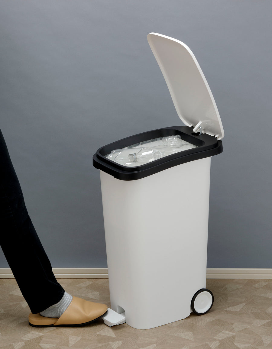 スムース ペダルダストボックス 31L ホワイト