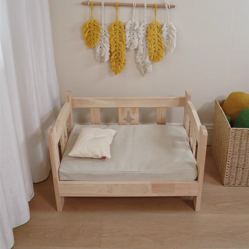 Star design wooden pet bed