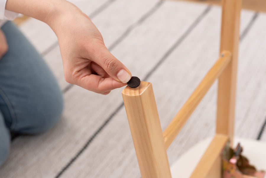 White folding table with shelf