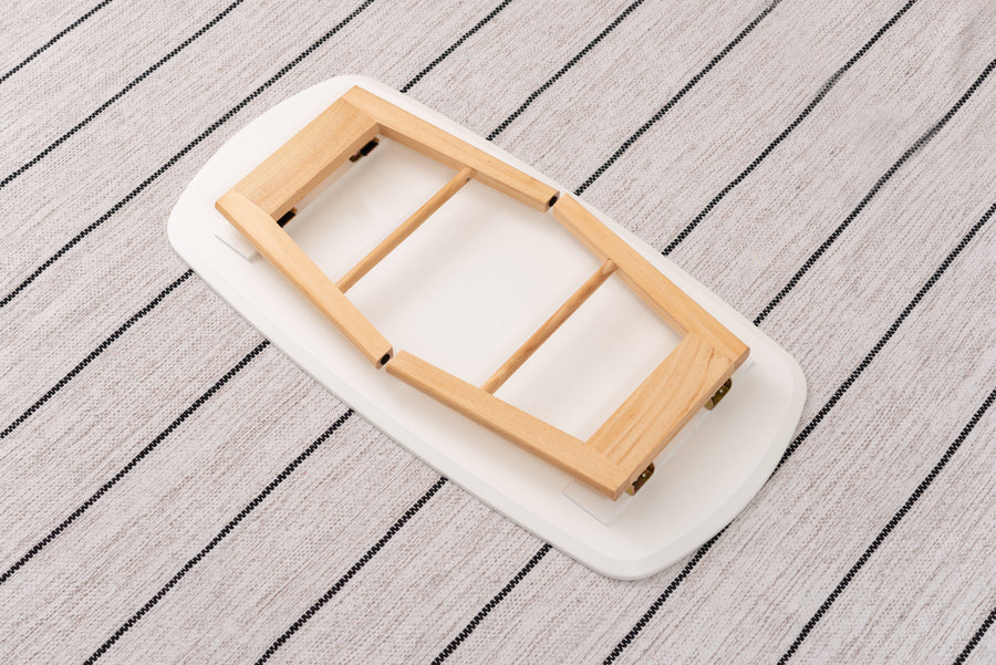 White folding table with shelf