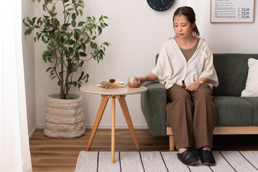 Round side table, beige