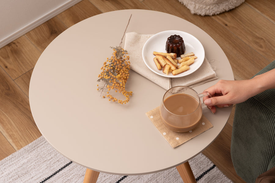 Round side table, beige