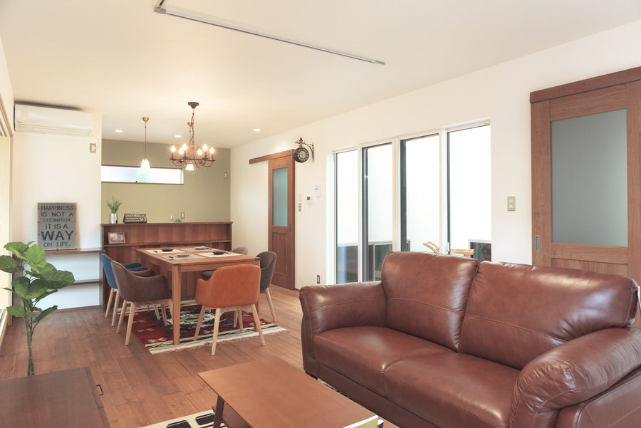 アルタイル ブラウン