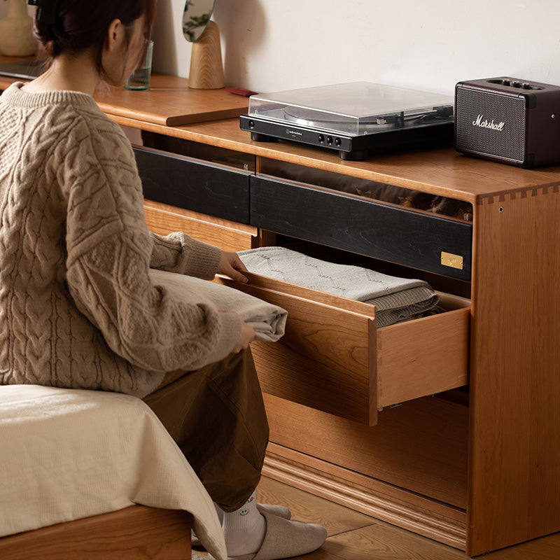 Wooden extendable dresser with storage