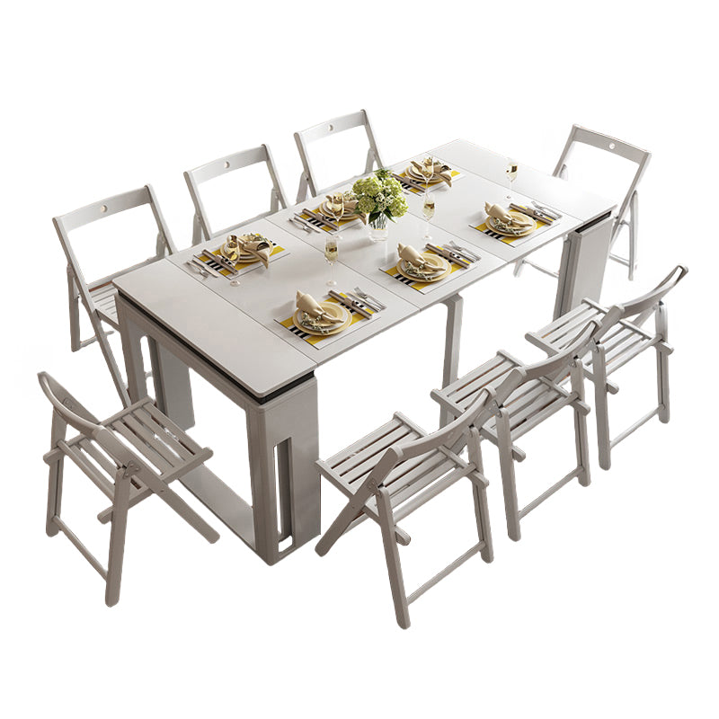 Extendable dining table