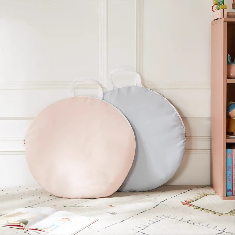Castle-style kids tent