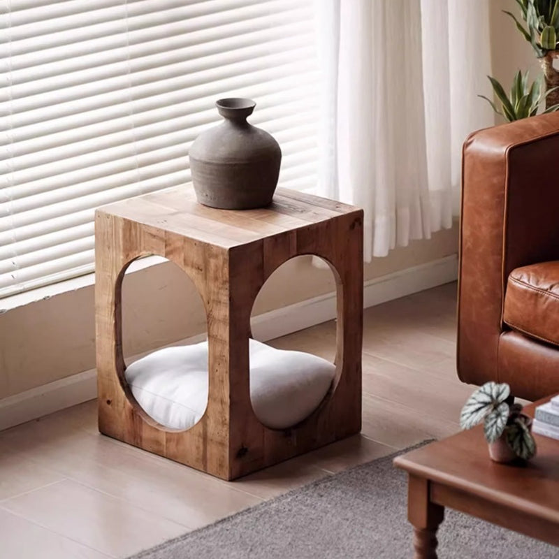 Cat Cube Table