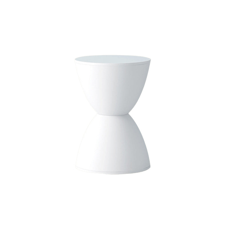 Hourglass-shaped round stool