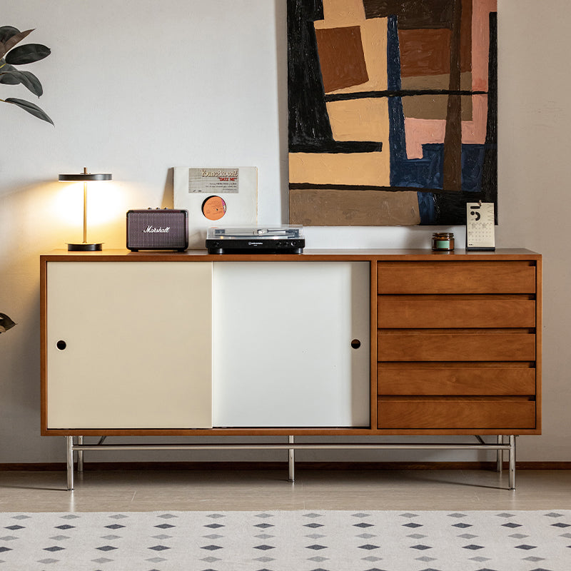 Two-tone boxwood sideboard