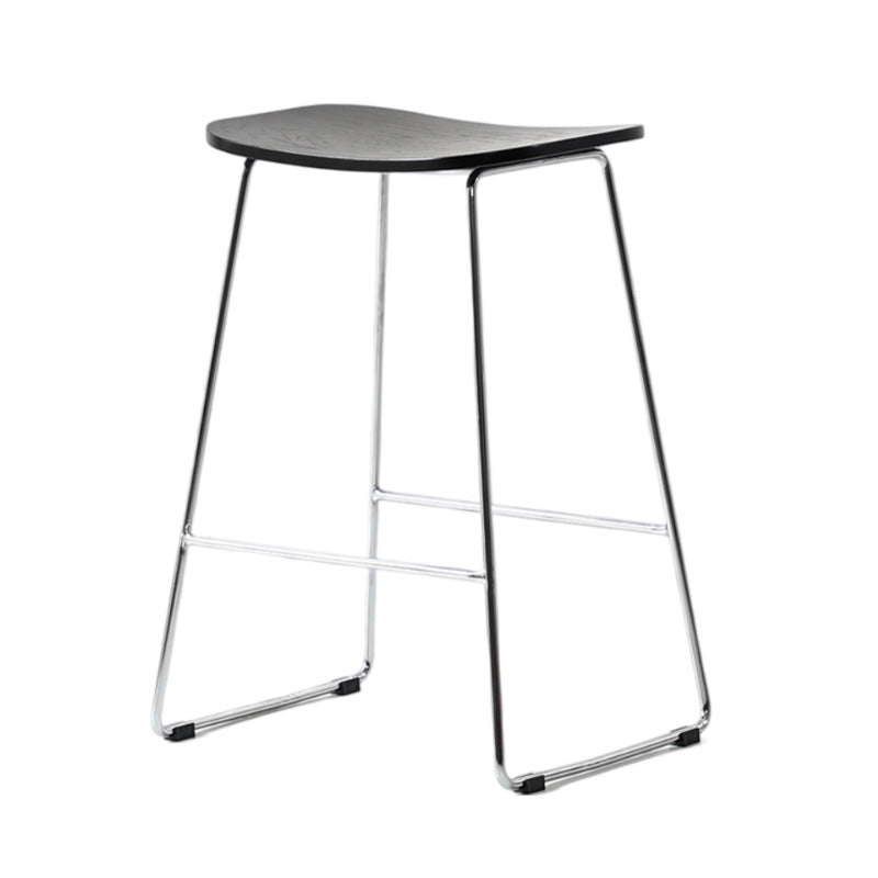 Simple counter chair