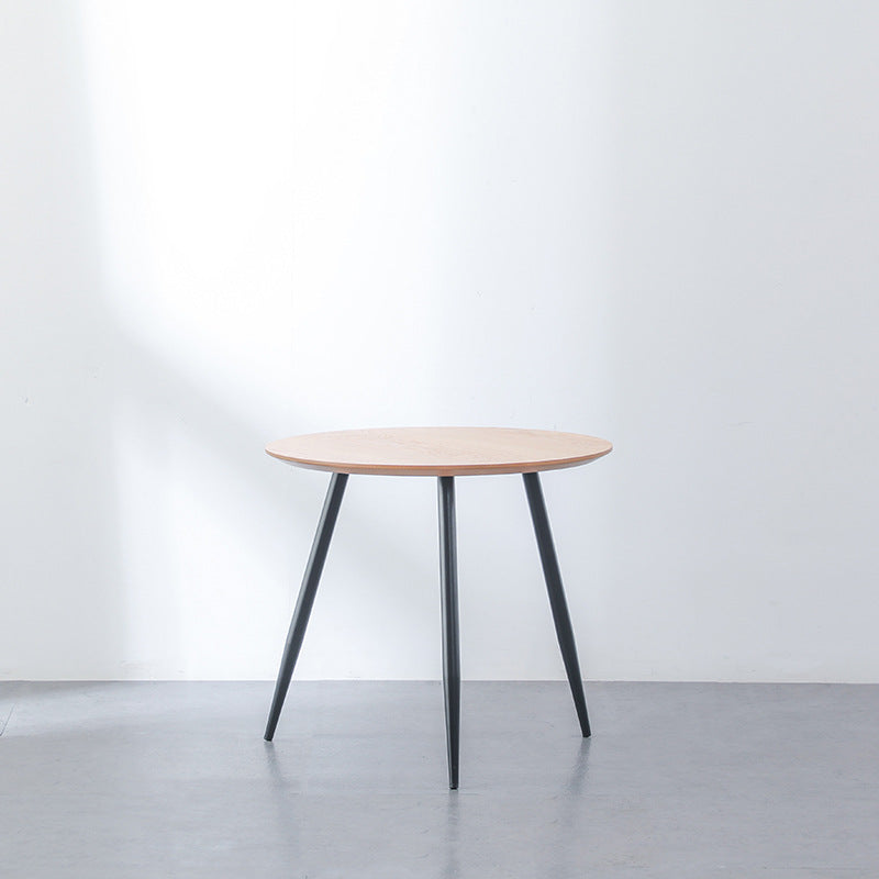 Scandinavian style simple round table