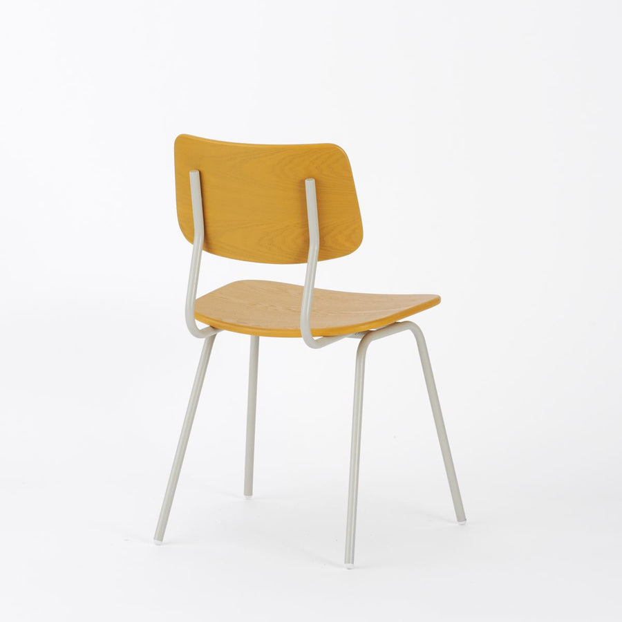 KUUM Chair shikaku Gray White Steel Frame Color Back クーム チェア シカク