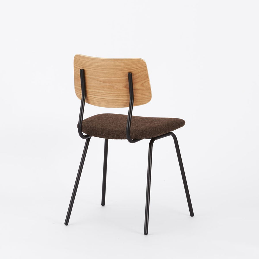 KUUM Chair shikaku Black Steel Frame Cushion Natural Back クーム チェア シカク