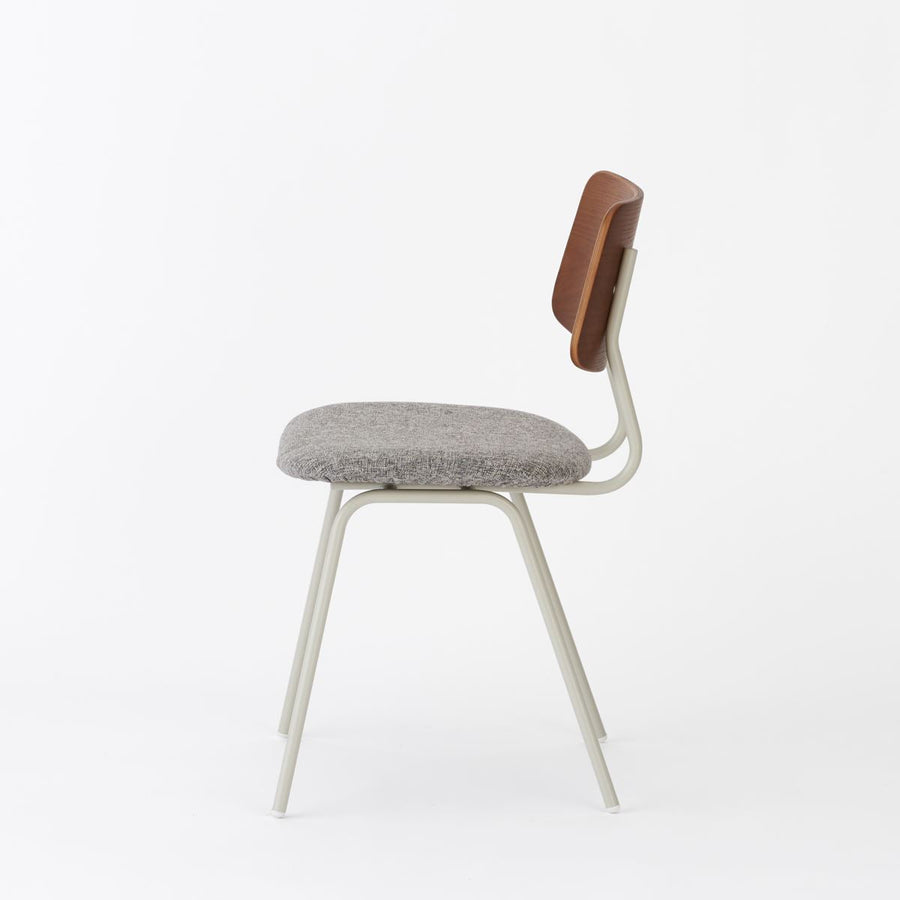 KUUM Chair shikaku Gray White Steel Frame Cushion Brown Back クーム チェア シカク