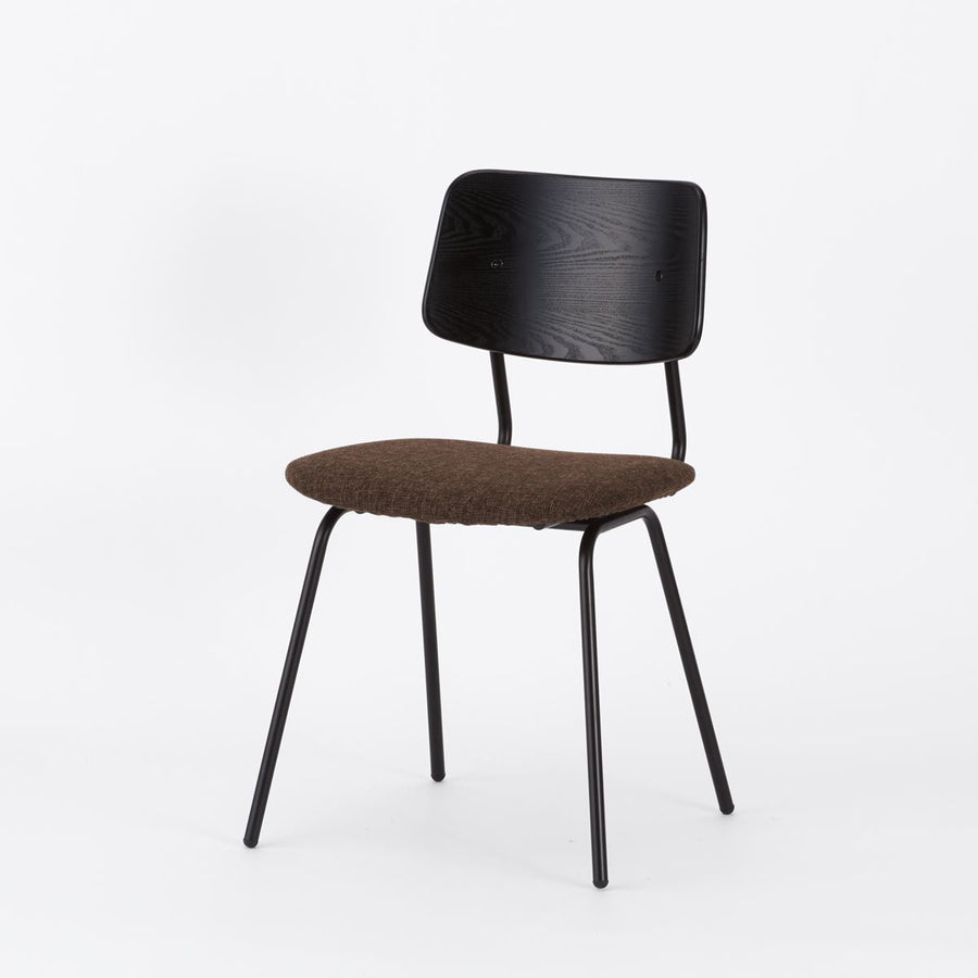 KUUM Chair shikaku Black Steel Frame Cushion Black Back クーム チェア シカク