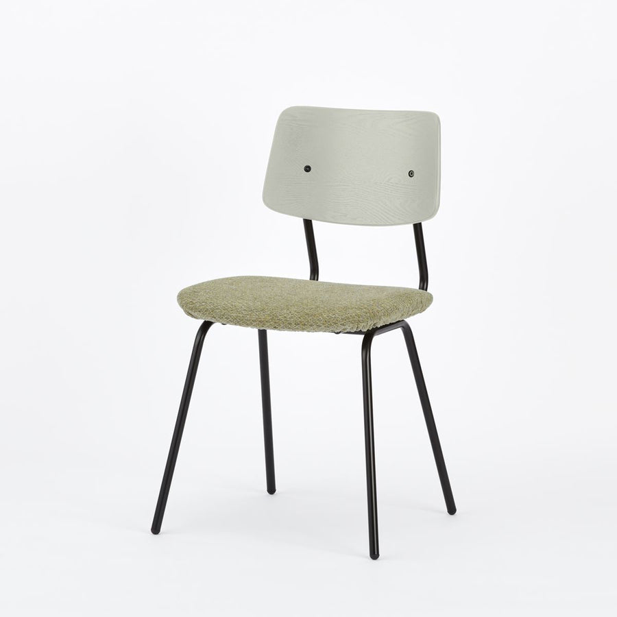 KUUM Chair shikaku Black Steel Frame Cushion Gray White Back クーム チェア シカク