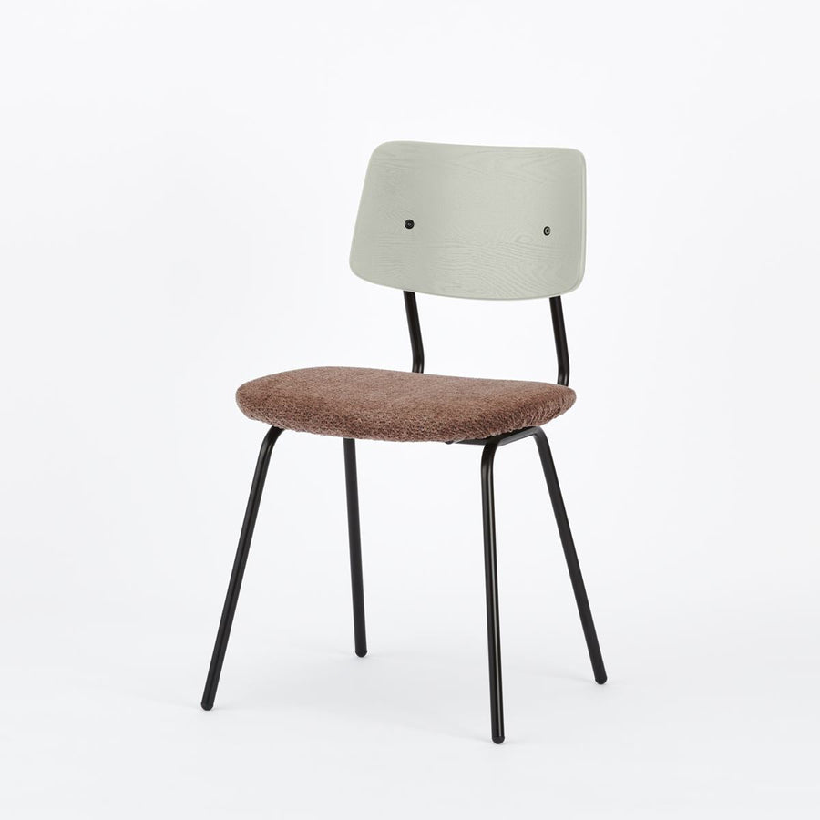 KUUM Chair shikaku Black Steel Frame Cushion Gray White Back クーム チェア シカク