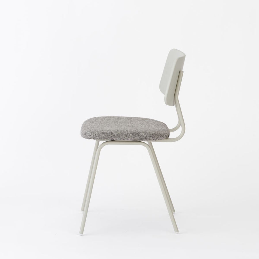 KUUM Chair shikaku Gray White Steel Frame Cushion Gray White Back クーム チェア シカク