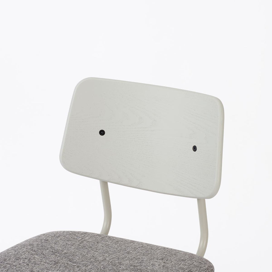 KUUM Chair shikaku Gray White Steel Frame Cushion Gray White Back クーム チェア シカク