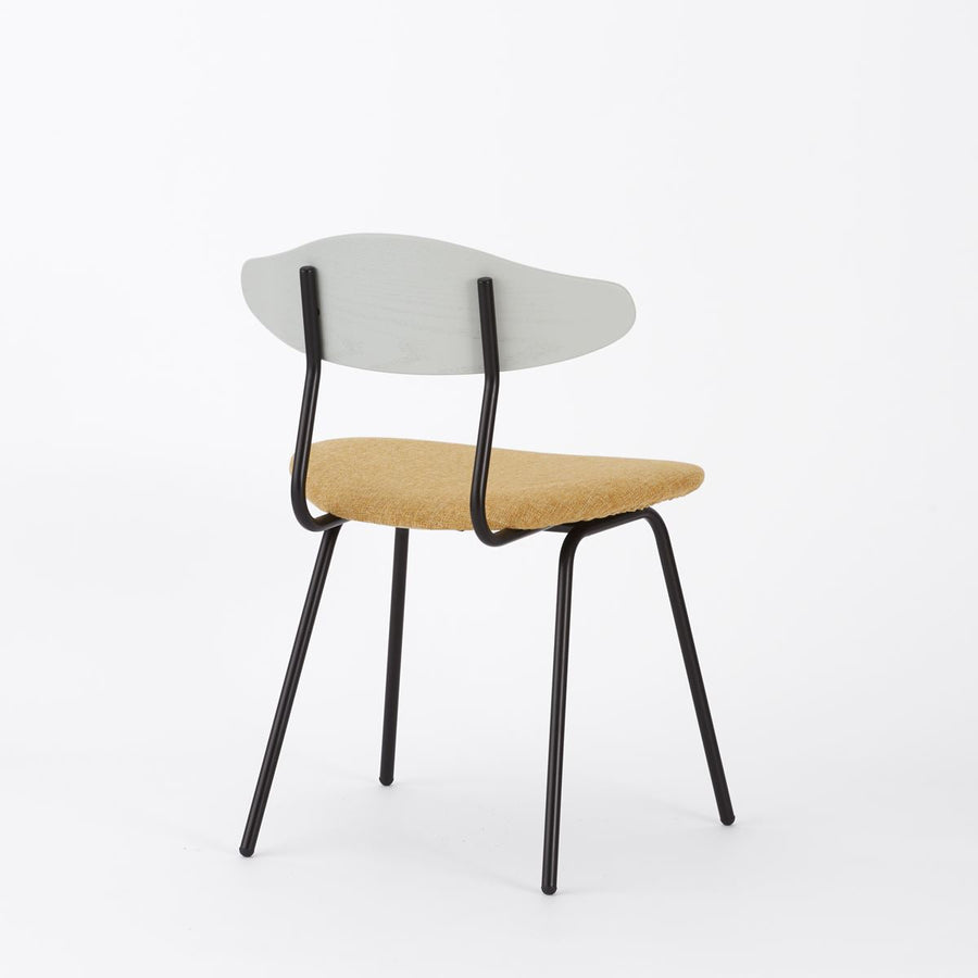 KUUM Chair kinoco Black Steel Frame Cushion Gray White Back クーム チェア キノコ