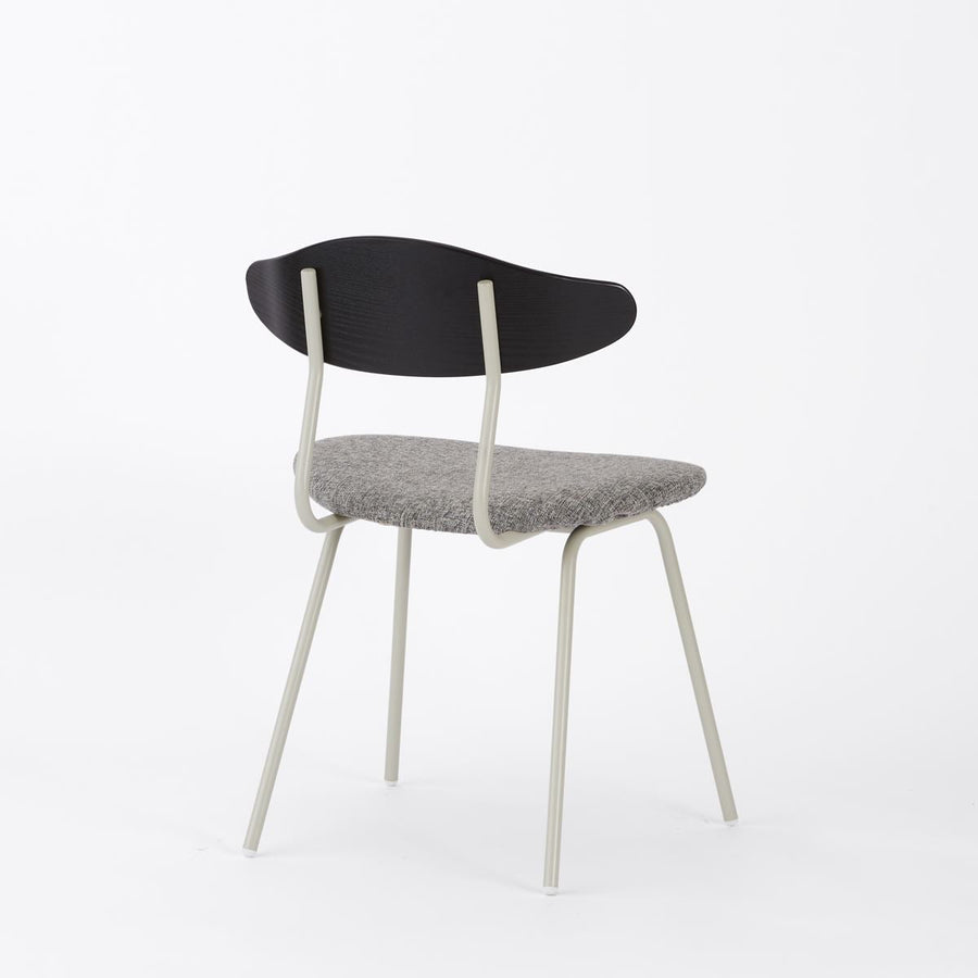KUUM Chair kinoco Gray White Steel Frame Cushion Black Back クーム チェア キノコ