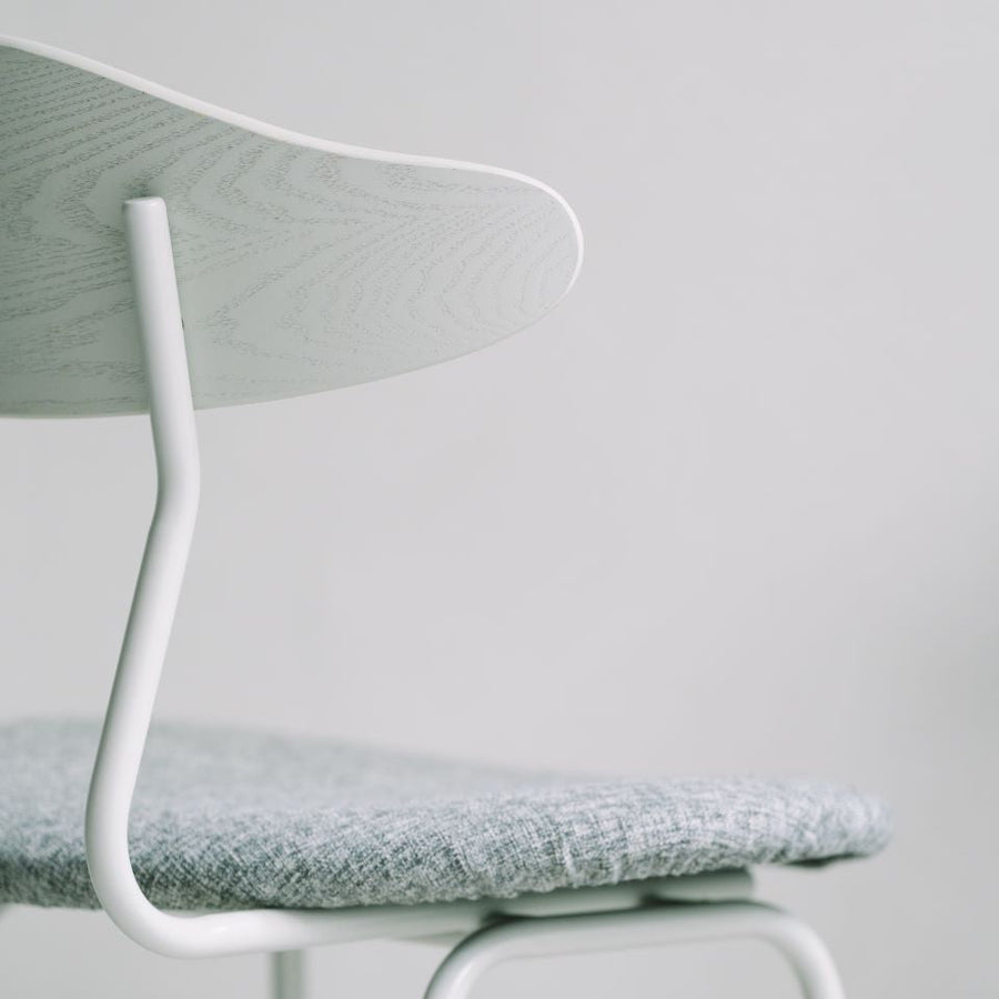 KUUM Chair kinoco Gray White Steel Frame Cushion Gray White Back クーム チェア キノコ