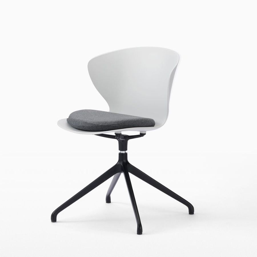 Smooth Round Chair Black Legs スムースラウンドチェア ブラック脚