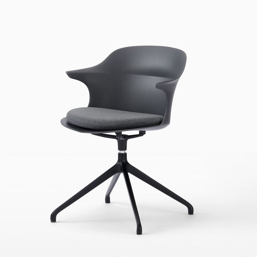 Smooth Round Chair With Arms Black Legs スムースラウンドチェア アーム付 ブラック脚