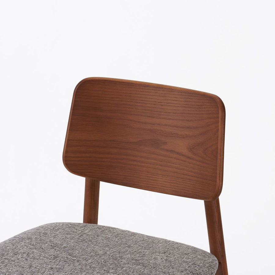 KUUM Chair shikaku Brown Wooden Frame Cushion クーム チェア シカク