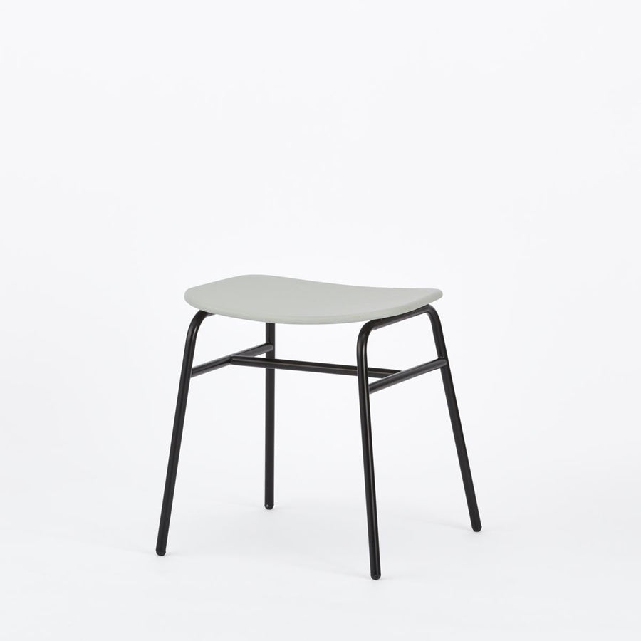 KUUM Stool shikaku Black Steel Frame Colored Wooden Seat クーム スツール シカク
