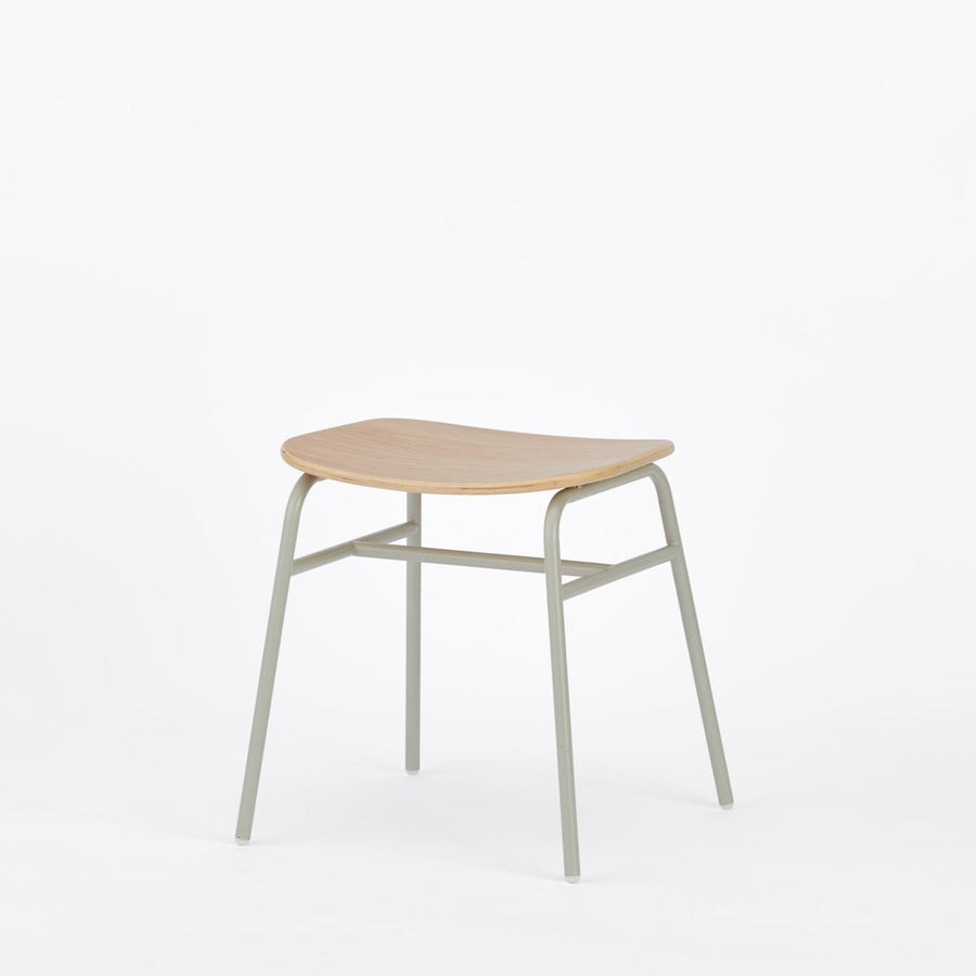 KUUM Stool shikaku Gray White Steel Frame Wooden Seat クーム スツール シカク