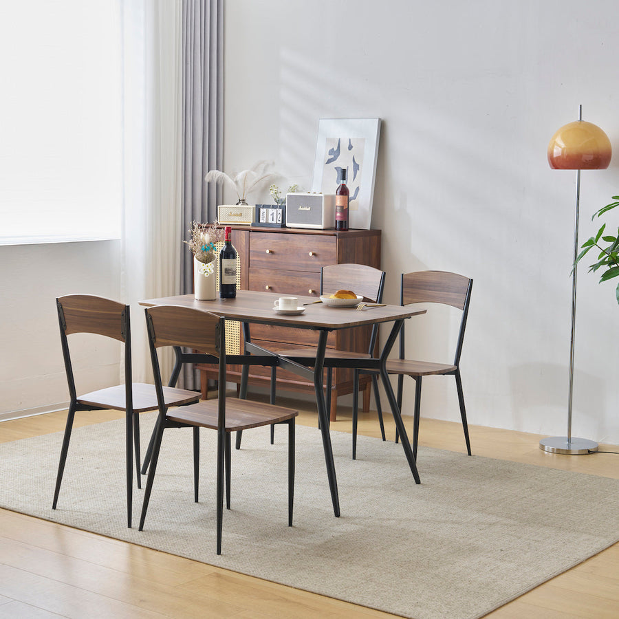 Natural wood dining set of 5
