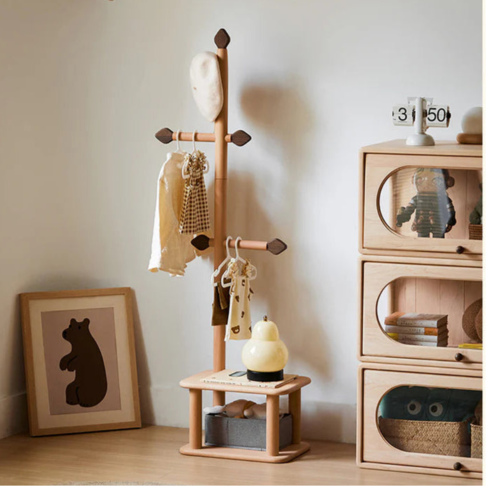 Children's hanger rack