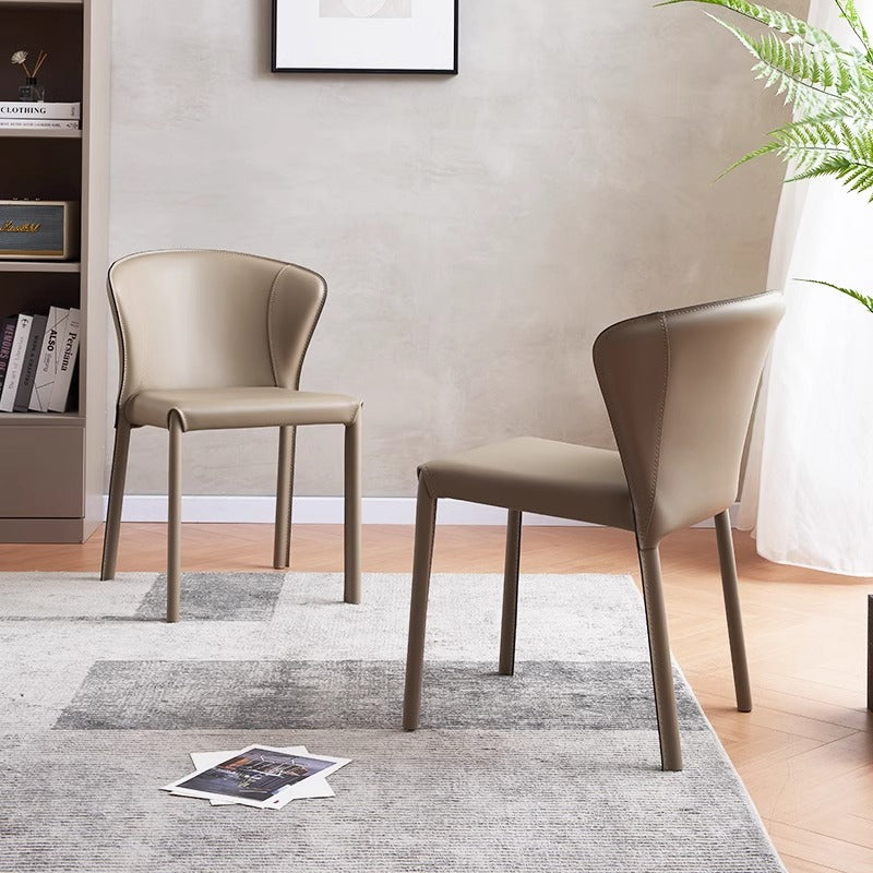Shell Design Saddle Leather Chair
