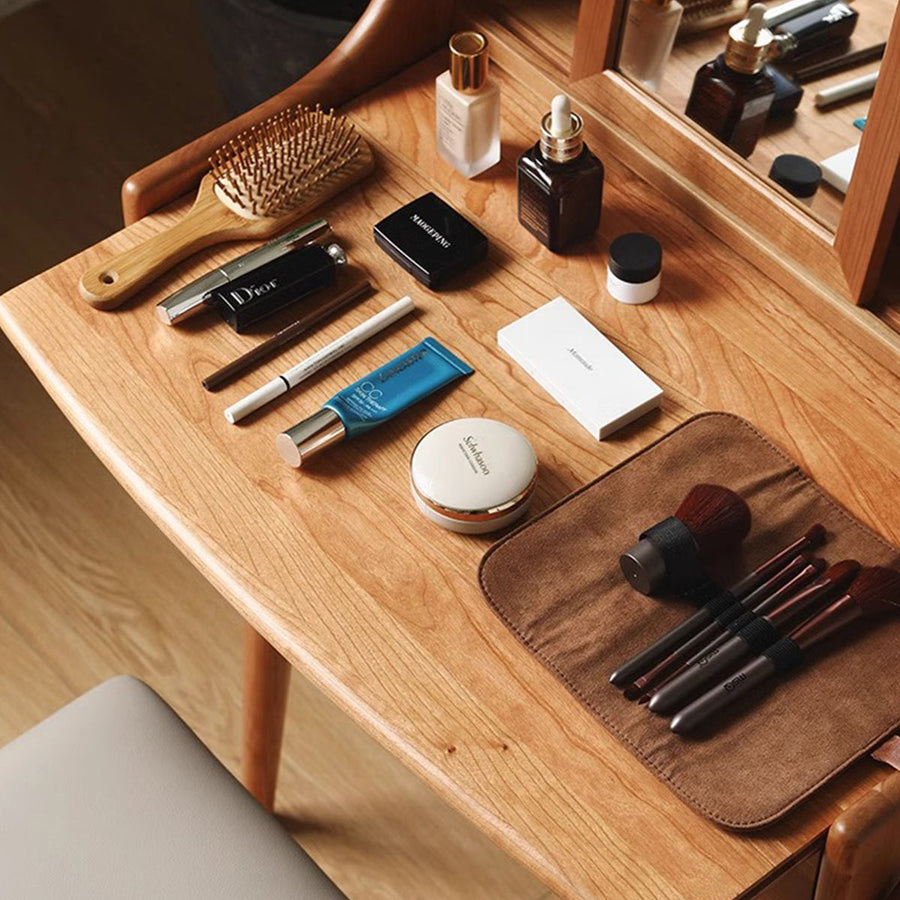 Compact wooden dresser with mirror