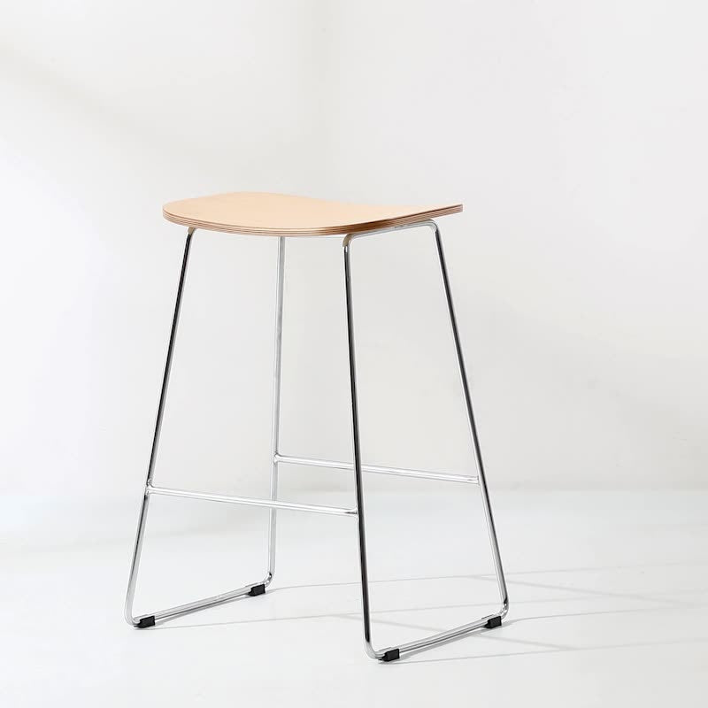 Simple counter chair