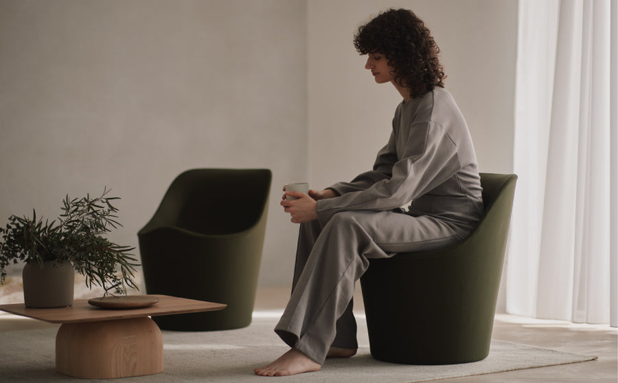 クラソファ 姿勢が整うローチェア