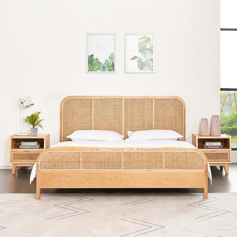 Rattan-style classic bed